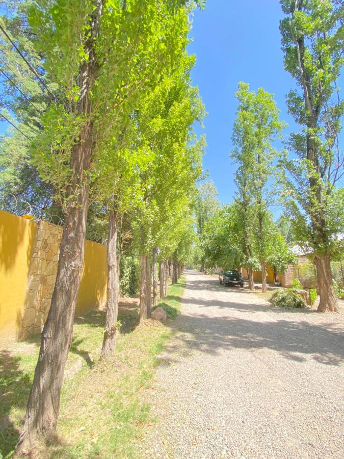 Encanto De Chacras- Moderna-A Metros De La Plaza تشاكراس دي كوريا المظهر الخارجي الصورة
